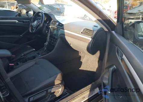 2017 Volkswagen Passat 1.8T R-Line from USA, damaged, VIN 1VWDT7A36HC059605